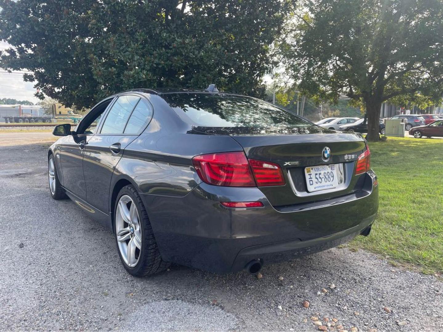 2013 Grey /Black BMW 5-Series M-Sport (WBAFU7C5XDD) with an 3.0 Turbo engine, 8 Speed Auto transmission, located at 5700 Curlew Drive, Norfolk, VA, 23502, (757) 455-6330, 36.841885, -76.209412 - Photo#3